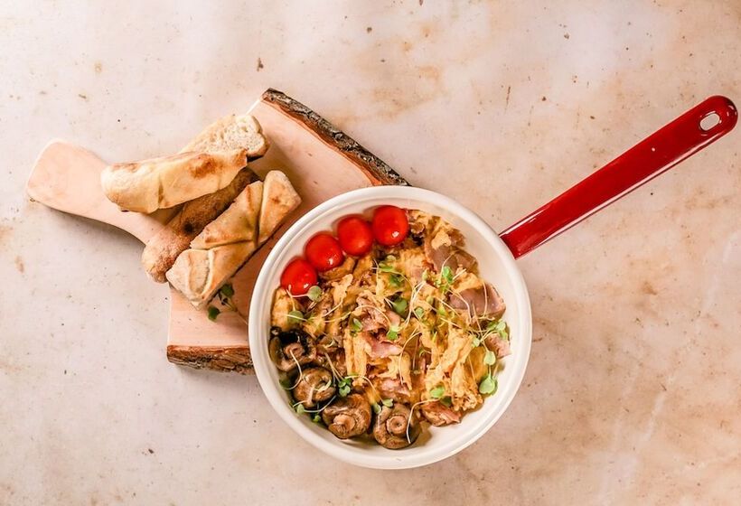 Number 1 Deluxe Apartments