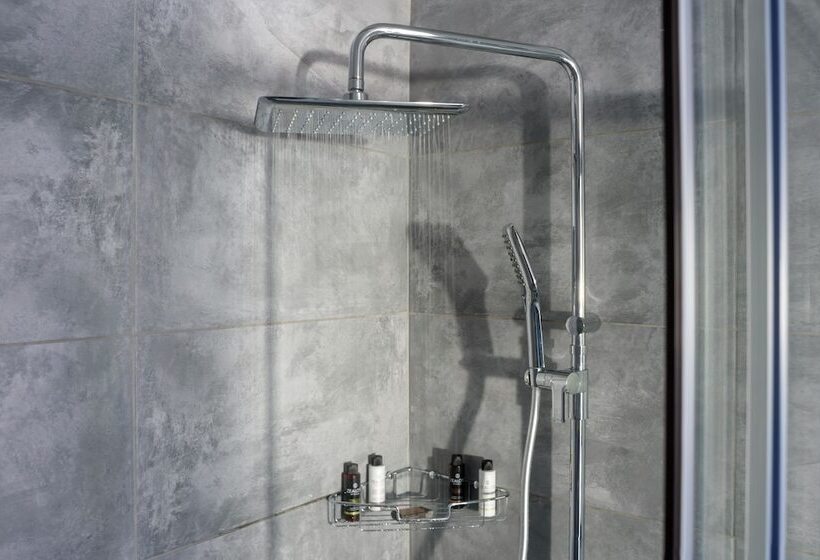 بنسيون Fos Residential Apartments