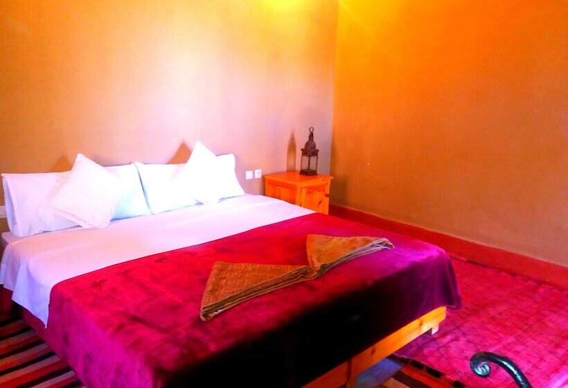 پانسیون Gite Amridil Chez La Famille Naciri