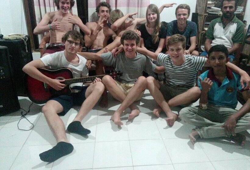 פנסיון Jayaru Guest House