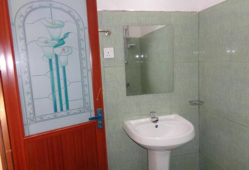 פנסיון Jayaru Guest House