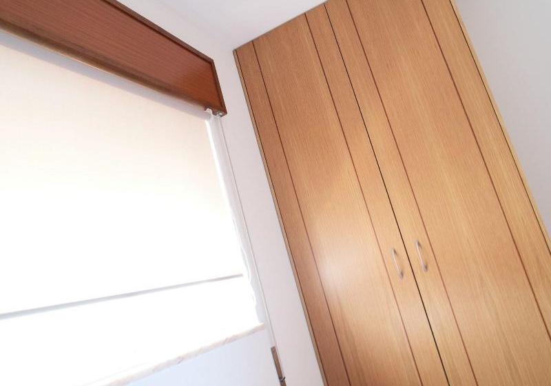 بنسيون Louise Guest House