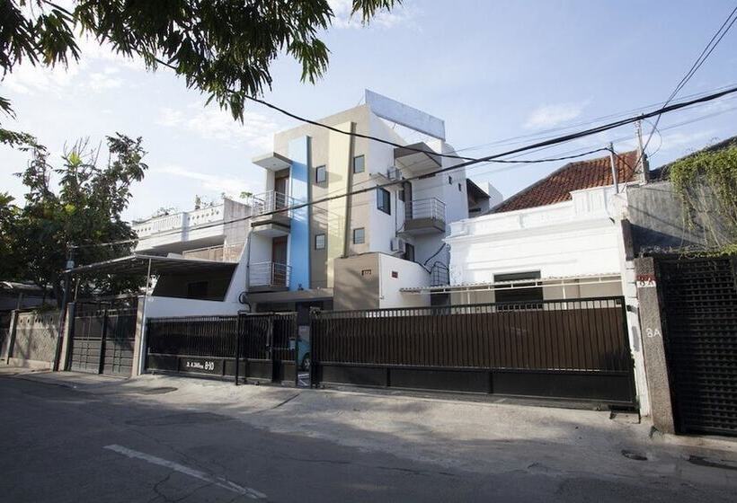 膳宿费 Reddoorz @ Genteng Surabaya