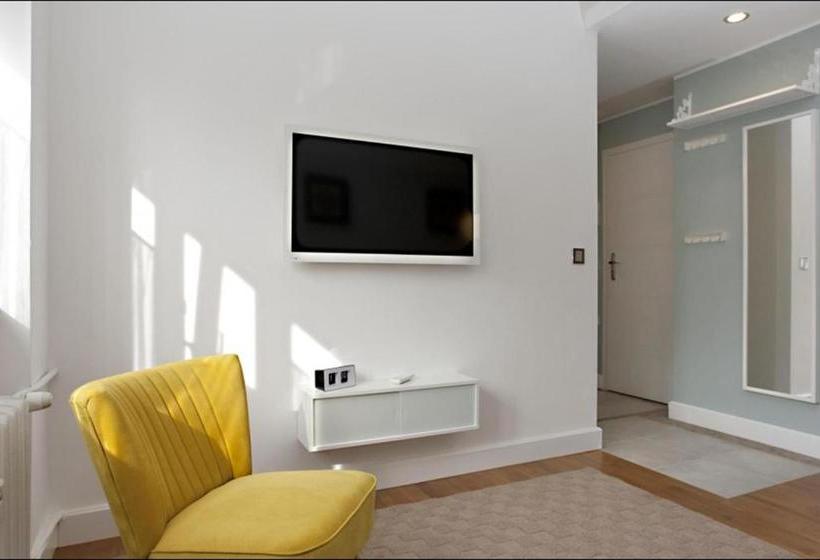 P&o Apartments Kino Muranow