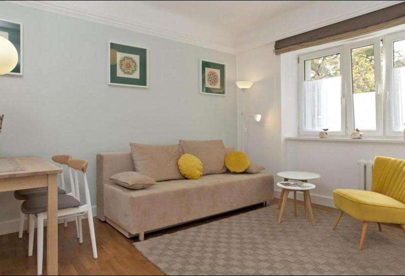 P&o Apartments Kino Muranow