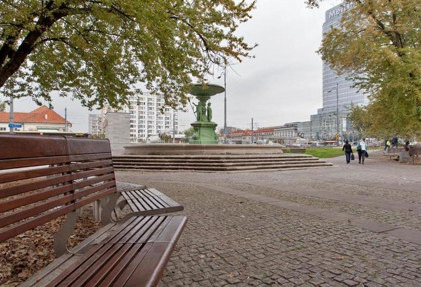 P&o Apartments Kino Muranow