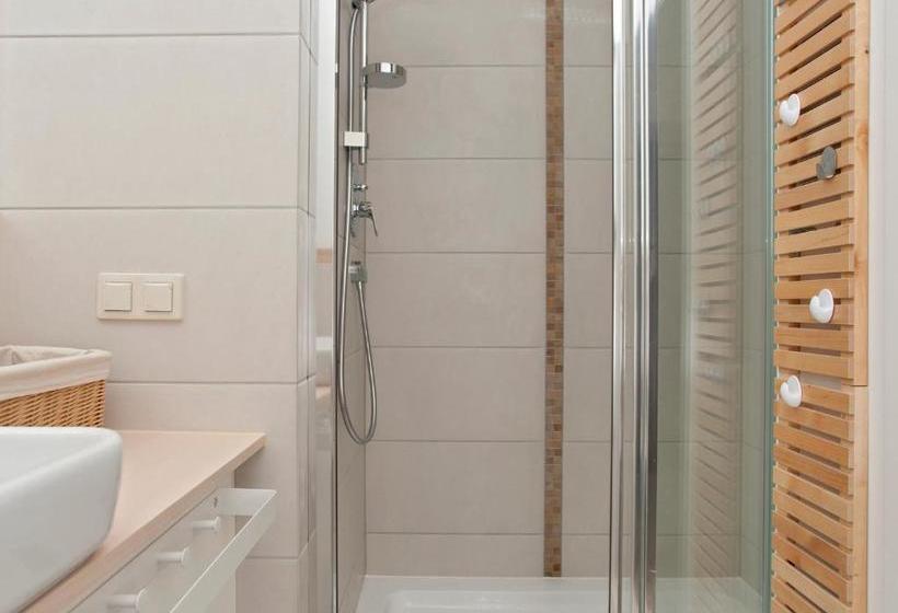 P&o Apartments Kino Muranow