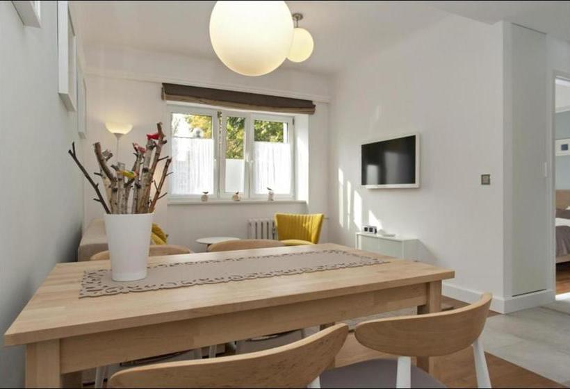 P&o Apartments Kino Muranow