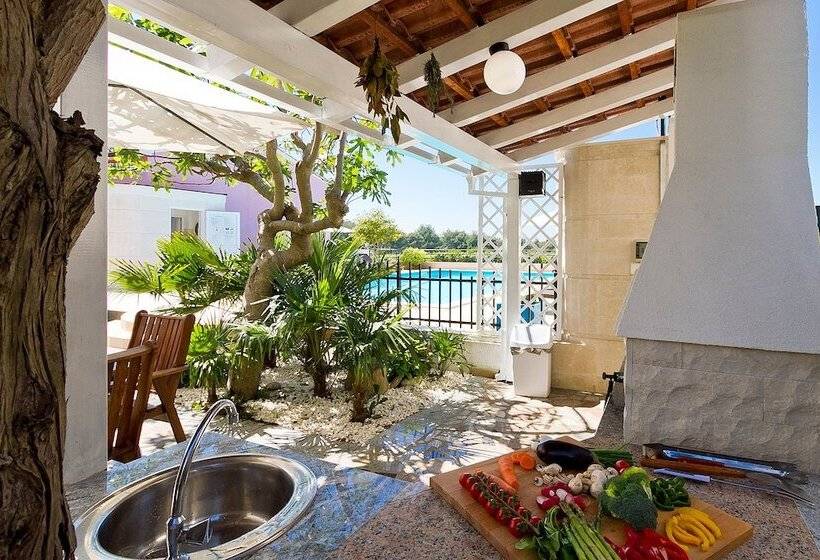 Astinian Apartments Jadranka