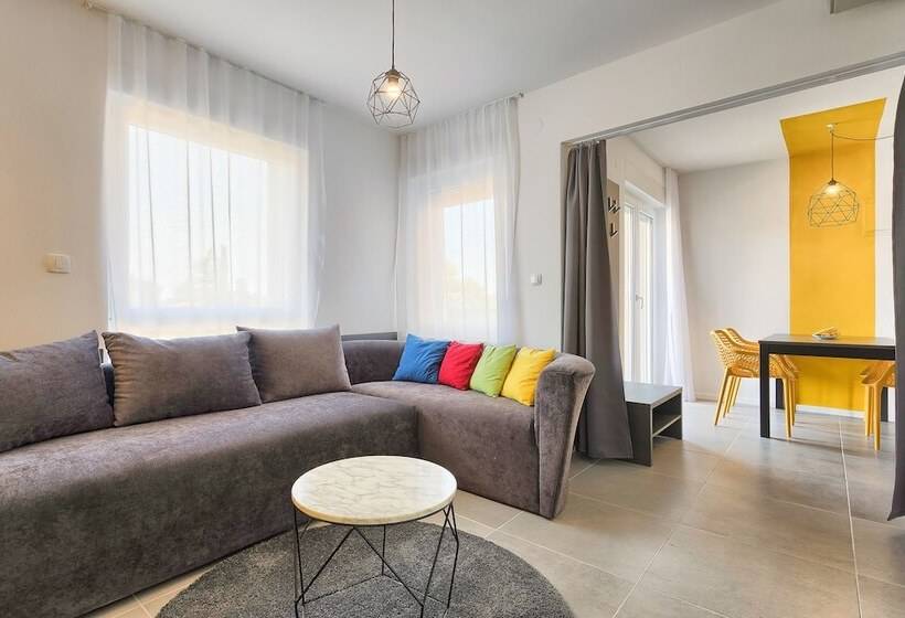 Astinian Apartments Jadranka