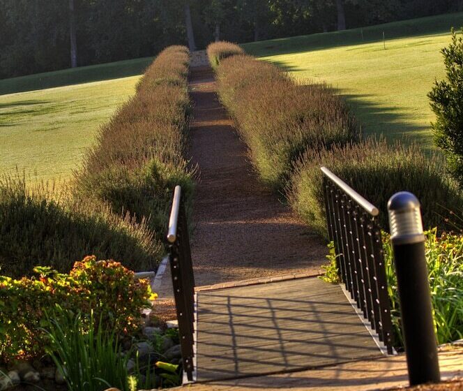 تختخواب و صبحانه Allee Bleue Hospiltality