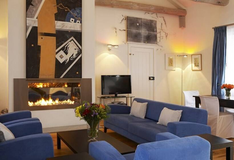 تختخواب و صبحانه Allee Bleue Hospiltality