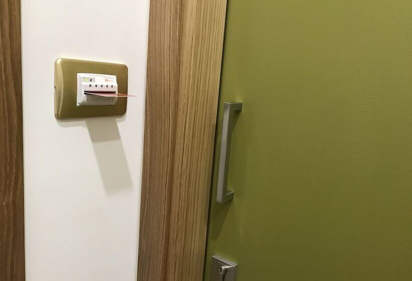 تختخواب و صبحانه Casa Tita