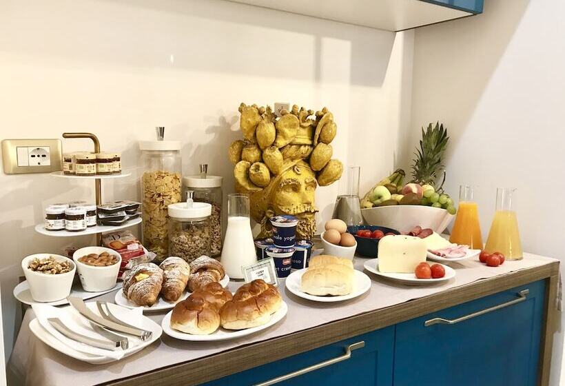 تختخواب و صبحانه Casa Tita