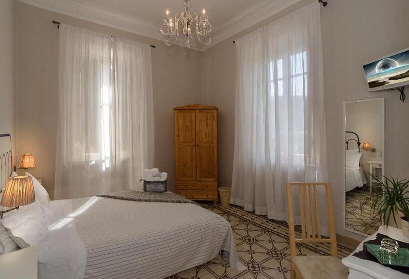 تختخواب و صبحانه Il Giardino Del Pettirosso