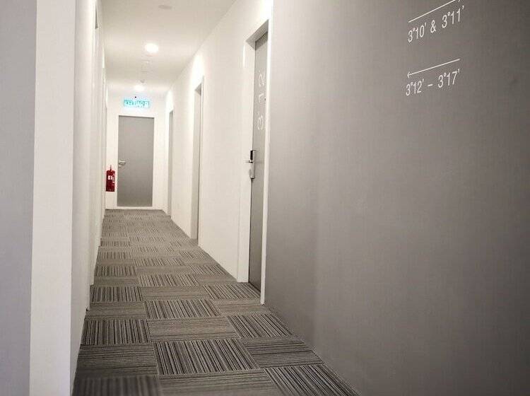 H Boutique Hotel Xplorer Kota Damansara