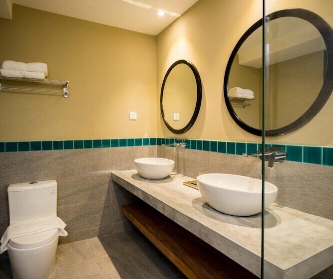 H Boutique Hotel Xplorer Kota Damansara