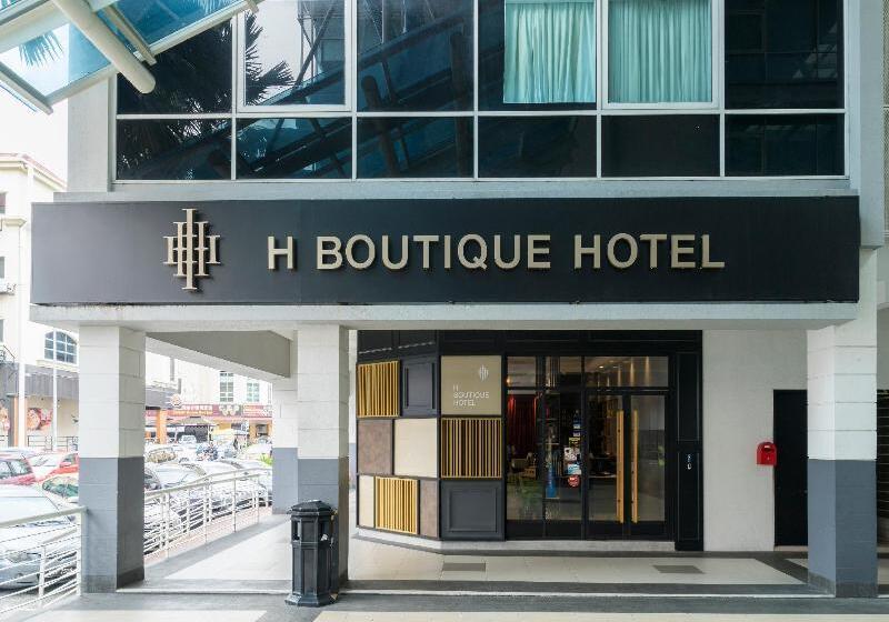 H Boutique Hotel Xplorer Kota Damansara