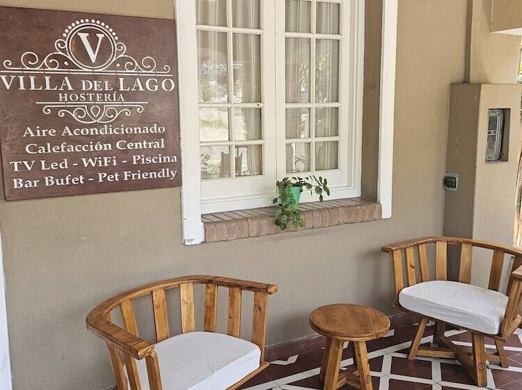 مسافرخانه Hosteria Villa Del Lago