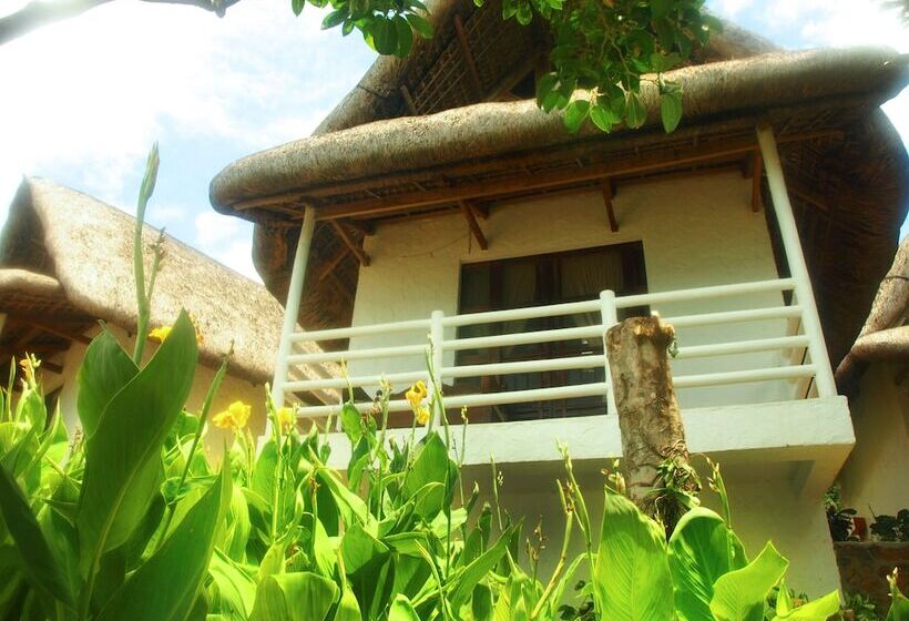 هتل Alta Vista Ilocandia Inc