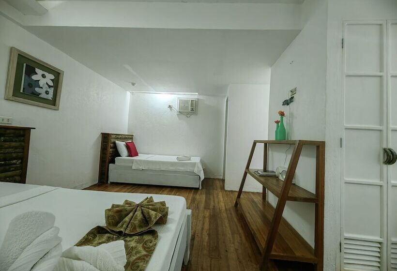 هتل Alta Vista Ilocandia Inc