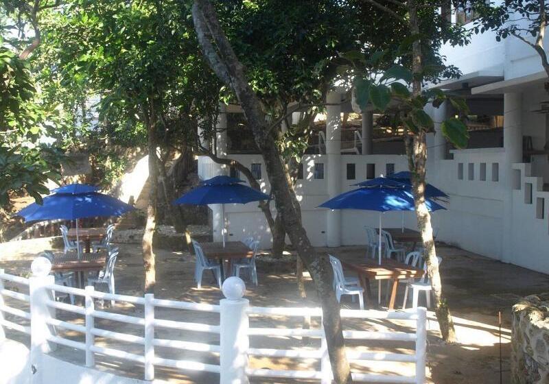 هتل Alta Vista Ilocandia Inc