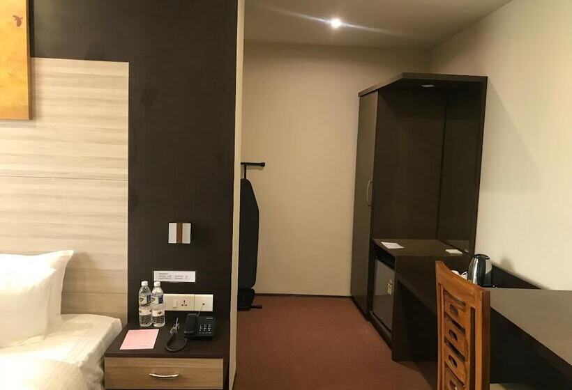 בית מלון כפרי Anthurium Circle