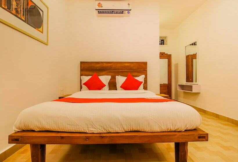 فندق Arambol Plaza Beach Resort By Oyo Rooms