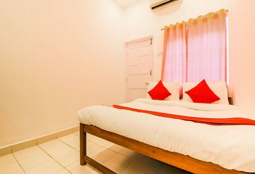 فندق Arambol Plaza Beach Resort By Oyo Rooms