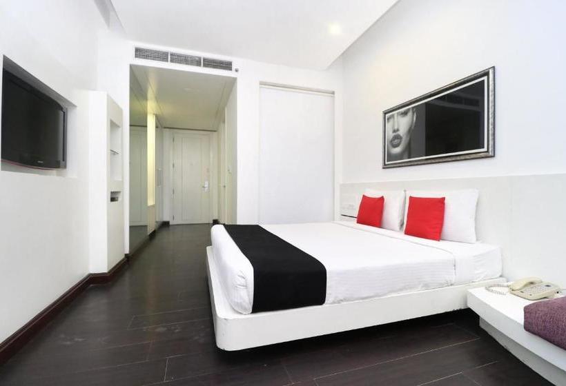 Hotel Capital O 2199 The Toy