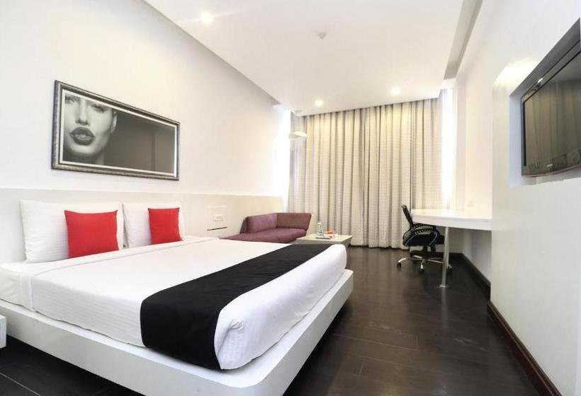 Hotel Capital O 2199 The Toy