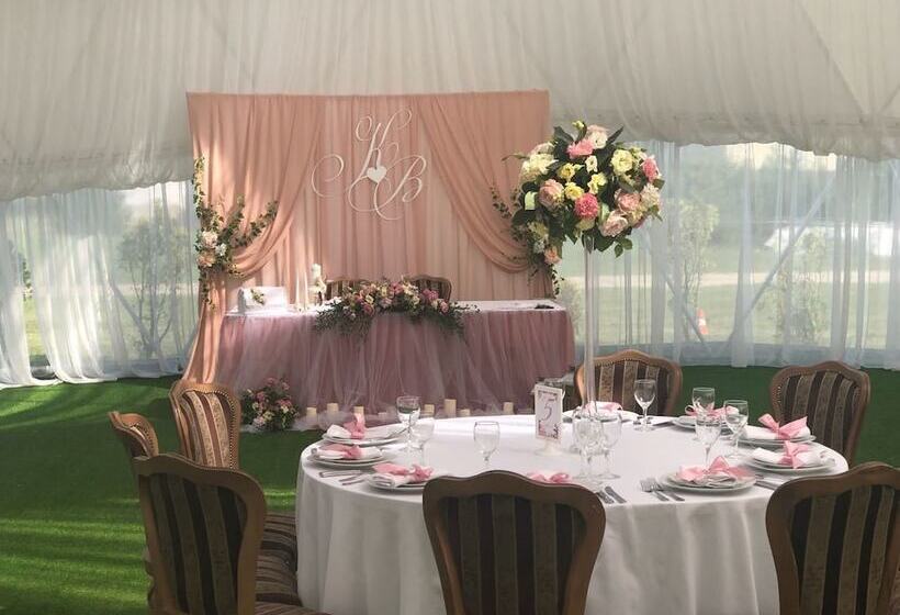 هتل Dmitrov Golf Resort