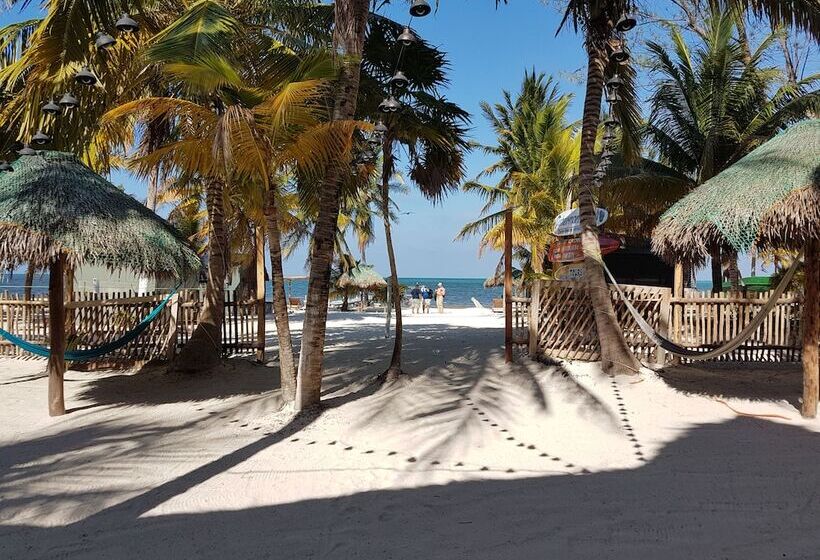 فندق Fisherman Lodge