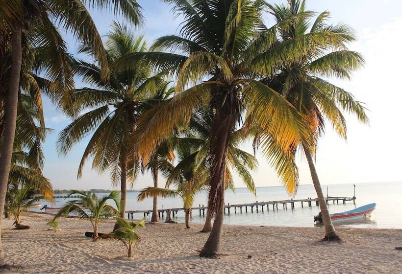 فندق Fisherman Lodge