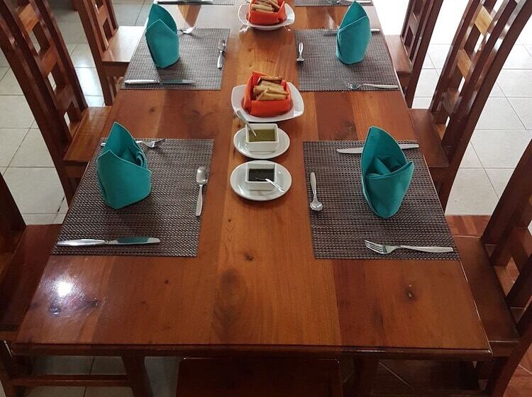 فندق Fisherman Lodge