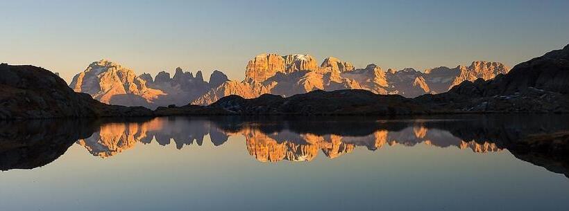فندق Garni Civetta