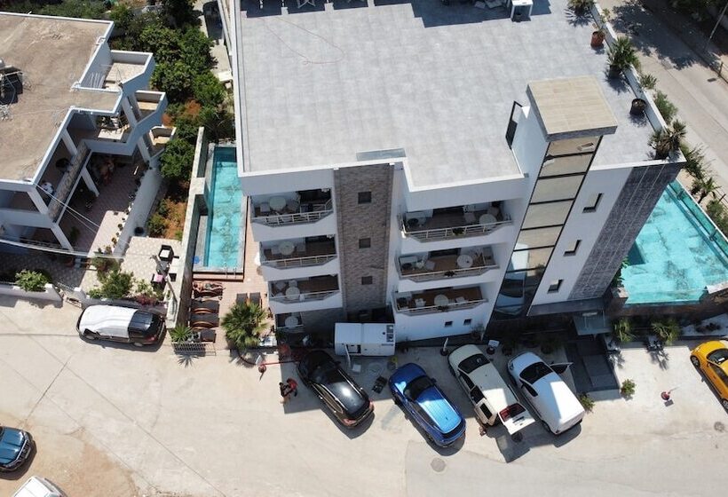 فندق Ilio Boutique