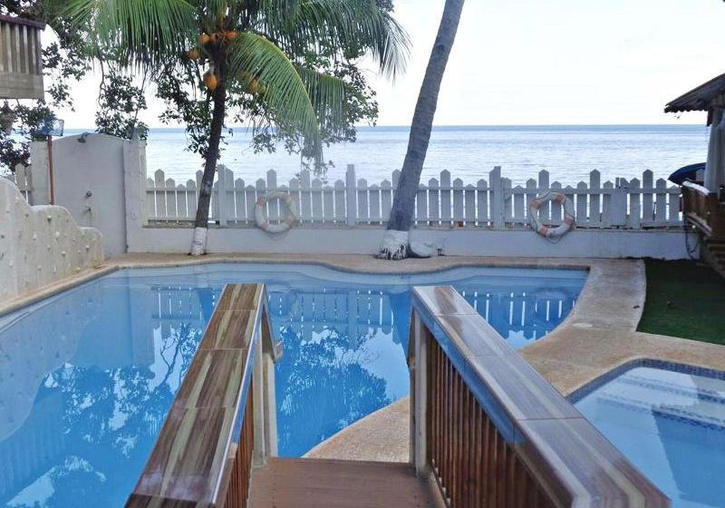 בית מלון כפרי Island View Coastal Resort