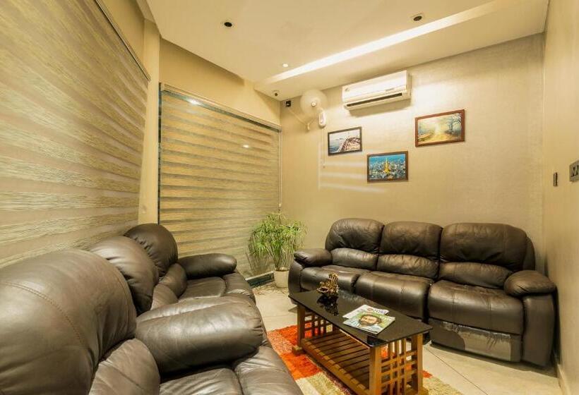 فندق Kings Calicut