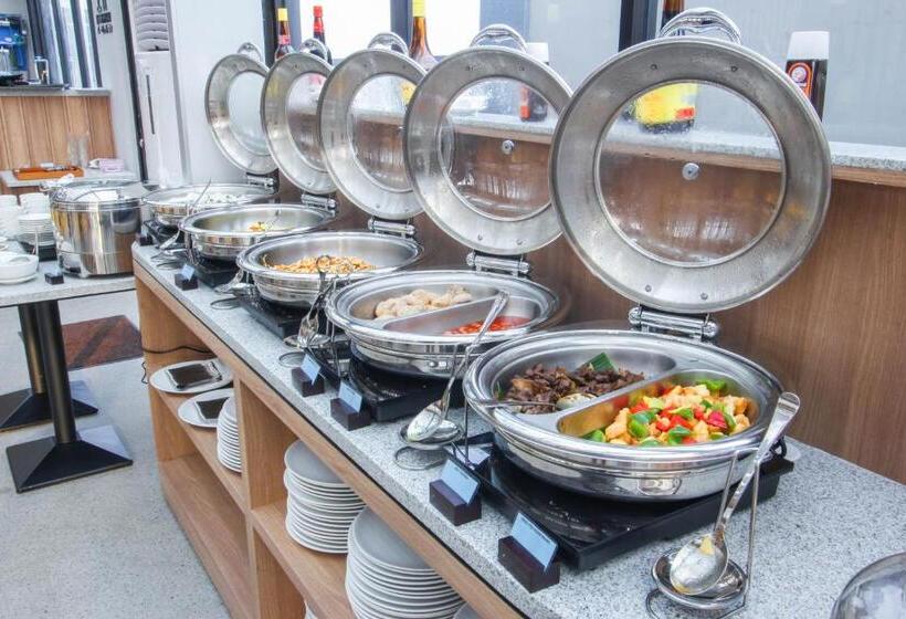 هتل Kuretakeso Kemang