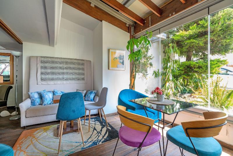 Maison 66, Riviera Hotels