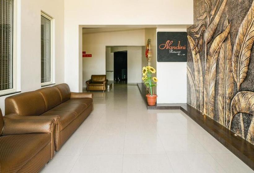 فندق Nandini By Oyo Rooms