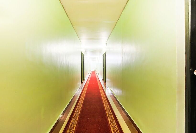 ホテル Beach View Villa Calangute