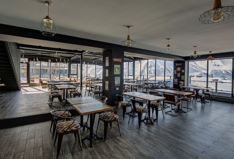 هتل New Gudauri Loft1