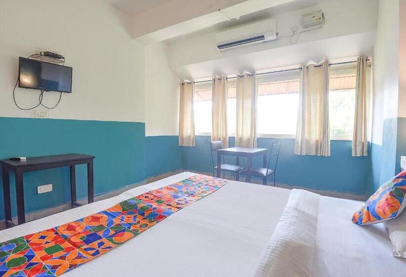 בית מלון כפרי Fabexpress Paradise Inn Panaji