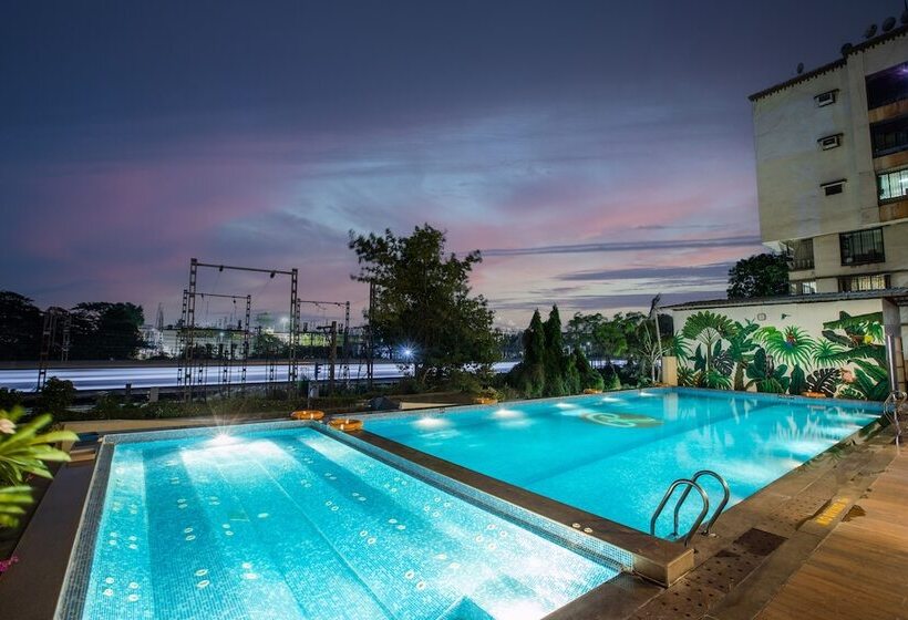 هتل Ramee  Techome