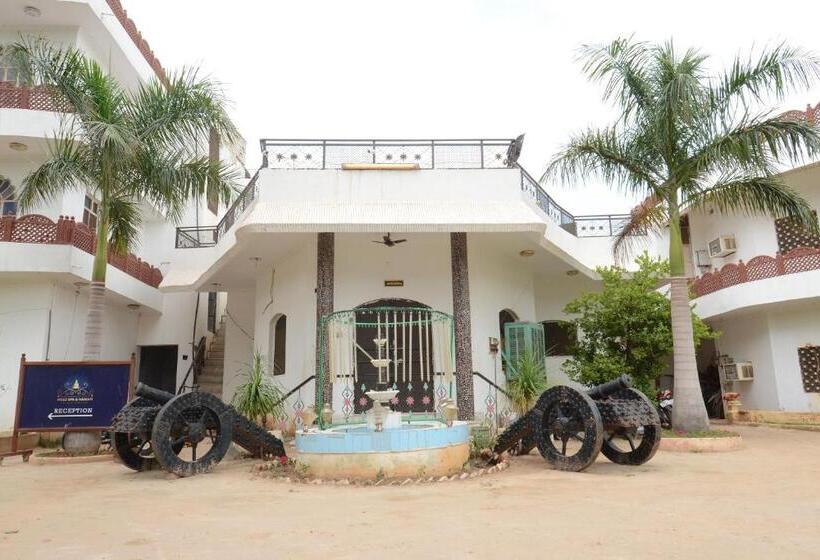 בית מלון כפרי Rani Bagh By Oyo Rooms