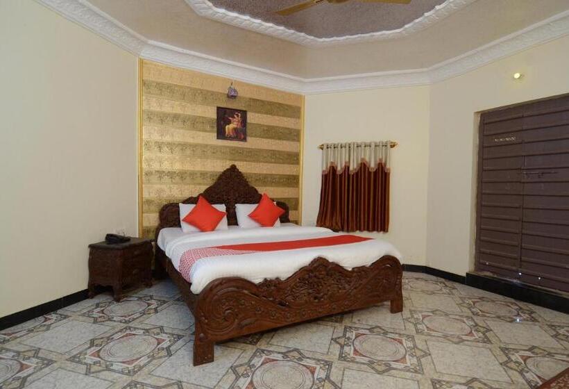 בית מלון כפרי Rani Bagh By Oyo Rooms