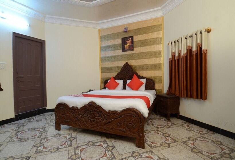 בית מלון כפרי Rani Bagh By Oyo Rooms