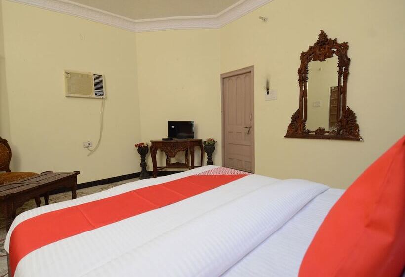 בית מלון כפרי Rani Bagh By Oyo Rooms